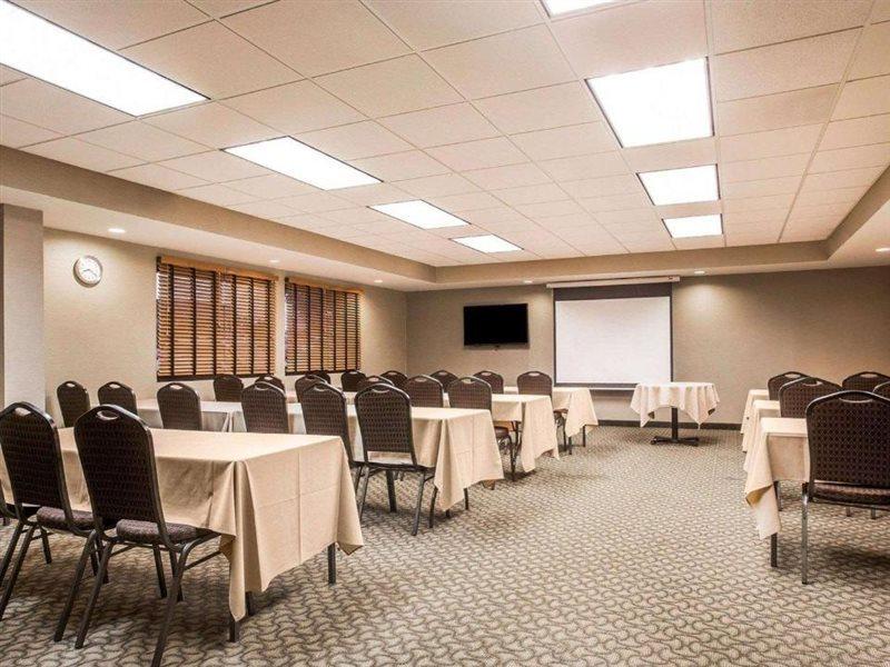 Comfort Inn Latham/Albany North Екстер'єр фото