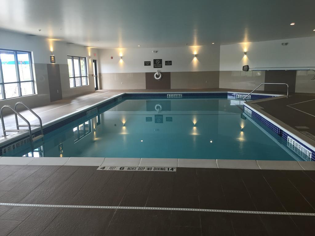 Comfort Inn Latham/Albany North Екстер'єр фото