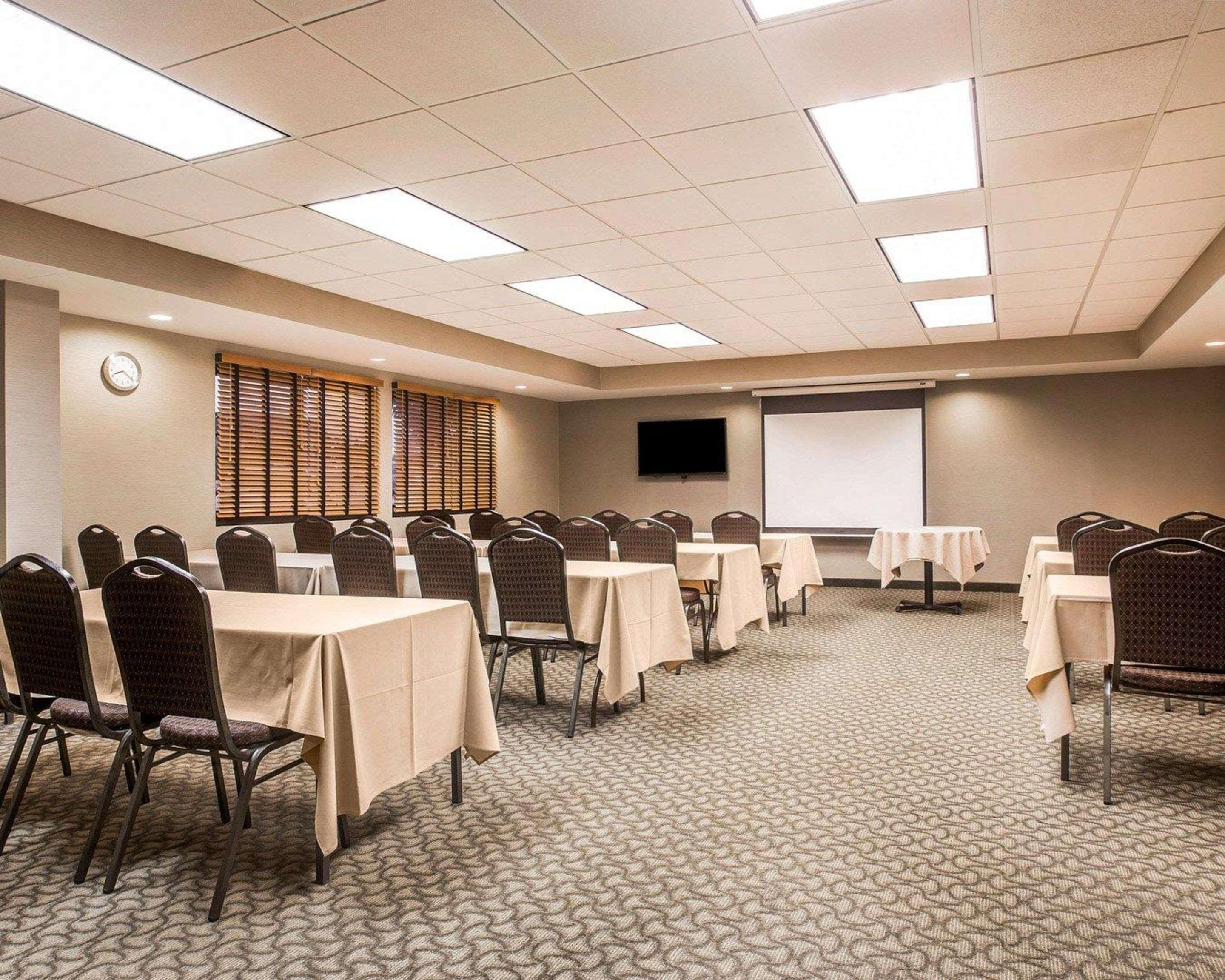 Comfort Inn Latham/Albany North Екстер'єр фото
